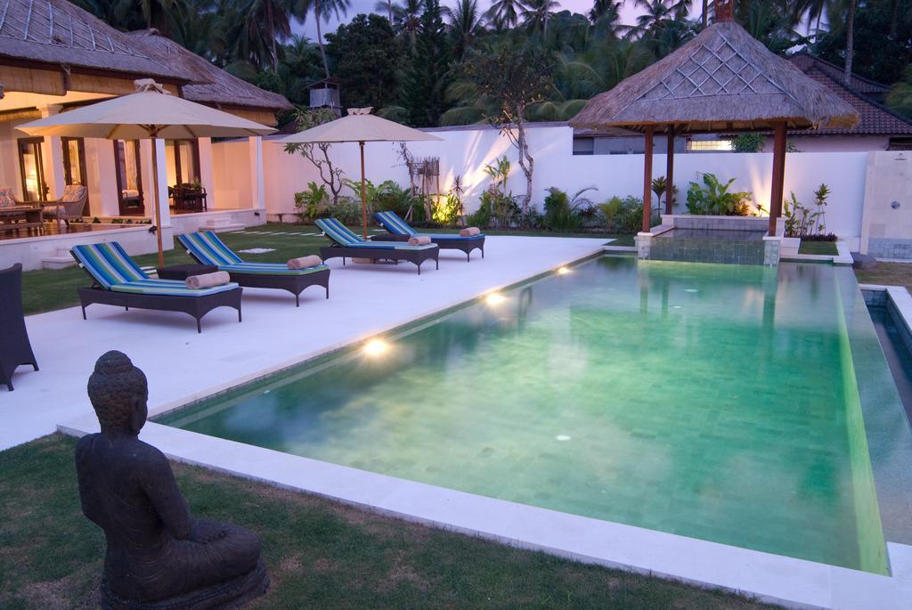 Villa Gita Candi Dasa  Room photo